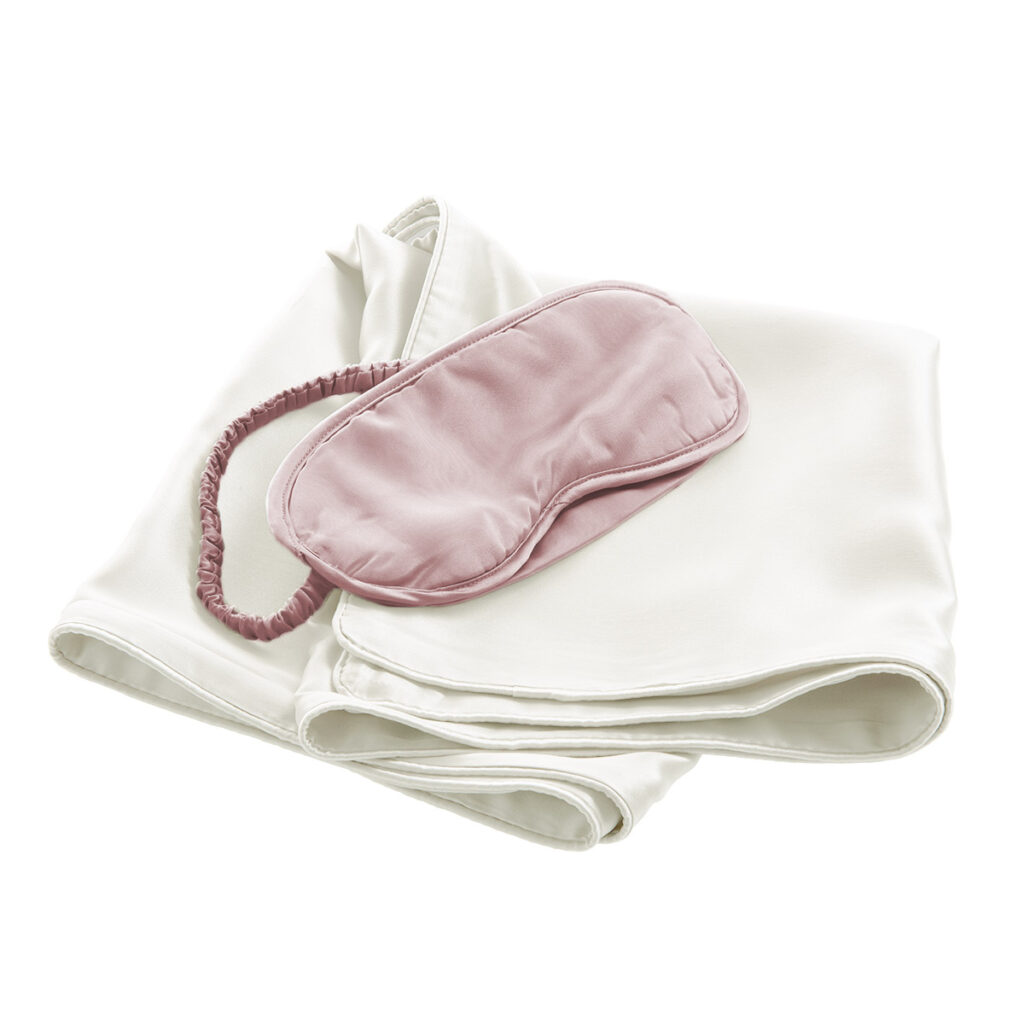 sleep mask and pillow made of solk from https://www.soakandsleep.com