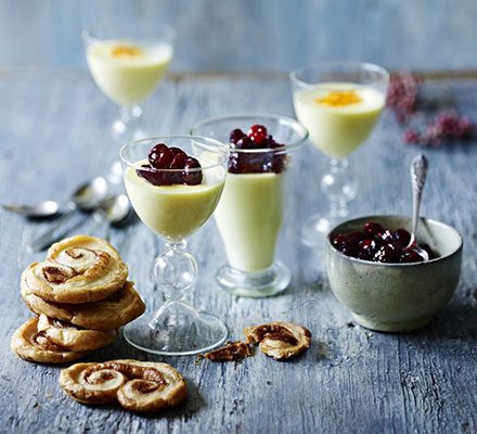 lemon posset in glass dishes prepared in advance for a stress free Christmas food prep 