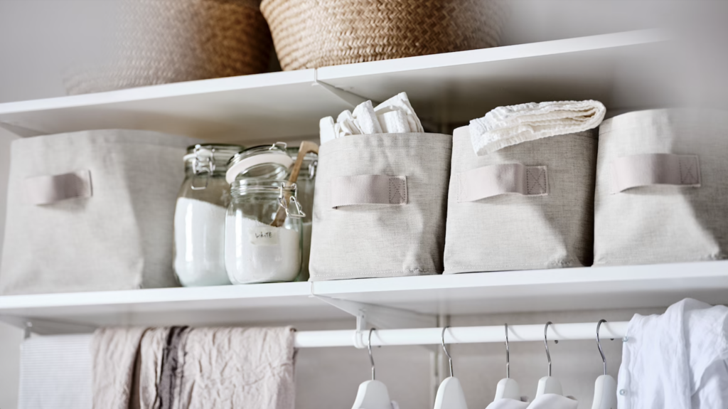 tidy and organised laundry room helps balancing home and workalike responsibilities
