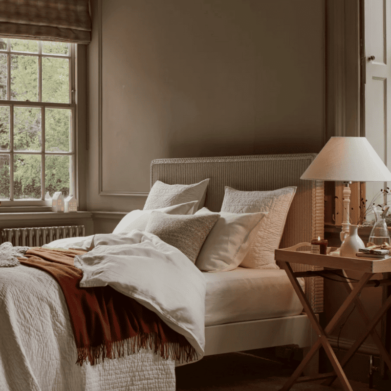 beautiful bedroom scene with autumnal cosy vibes from Neptune